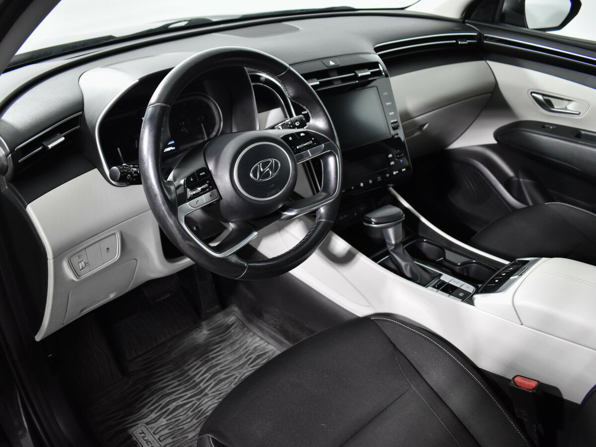Купить Hyundai Tucson с пробегом. Фото: #8