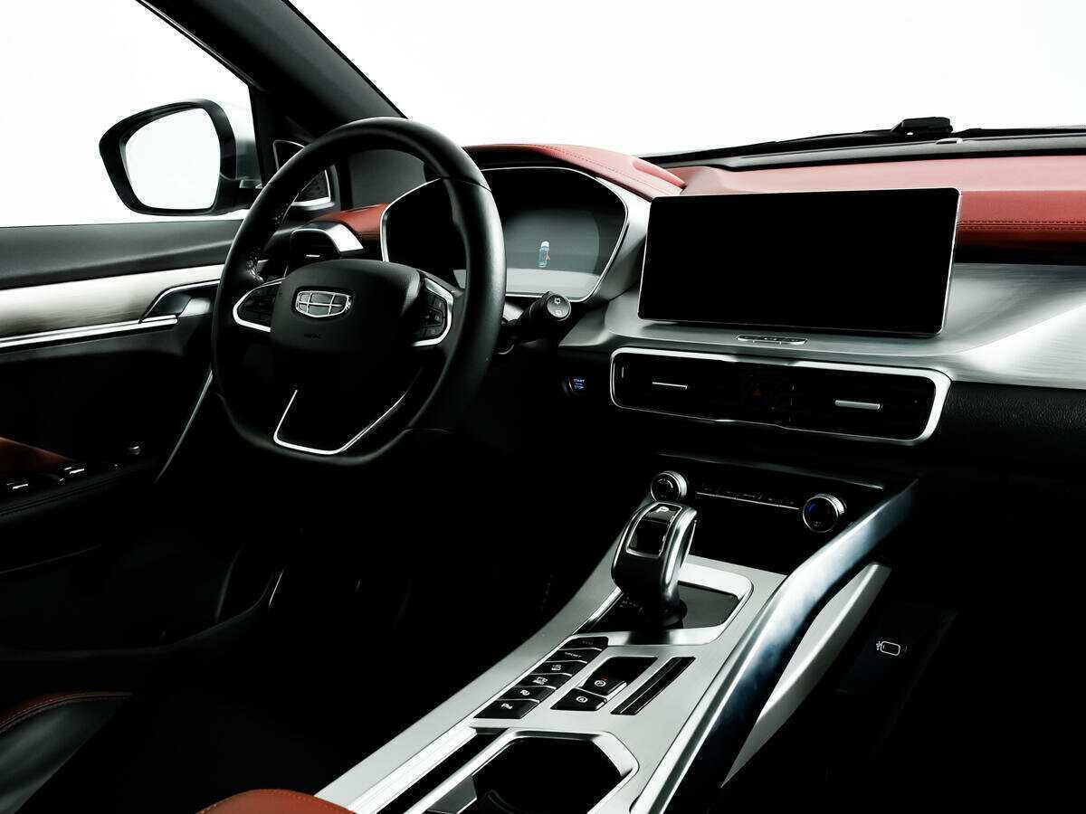 Купить Geely Coolray с пробегом. Фото: #8