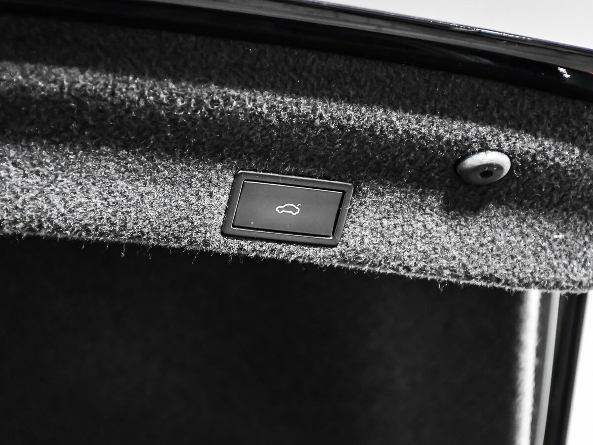 Купить Volkswagen Passat с пробегом. Фото: #15