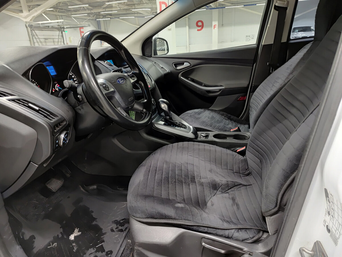 Купить Ford Focus с пробегом. Фото: #15