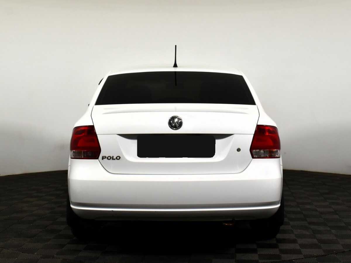Купить Volkswagen Polo с пробегом. Фото: #4