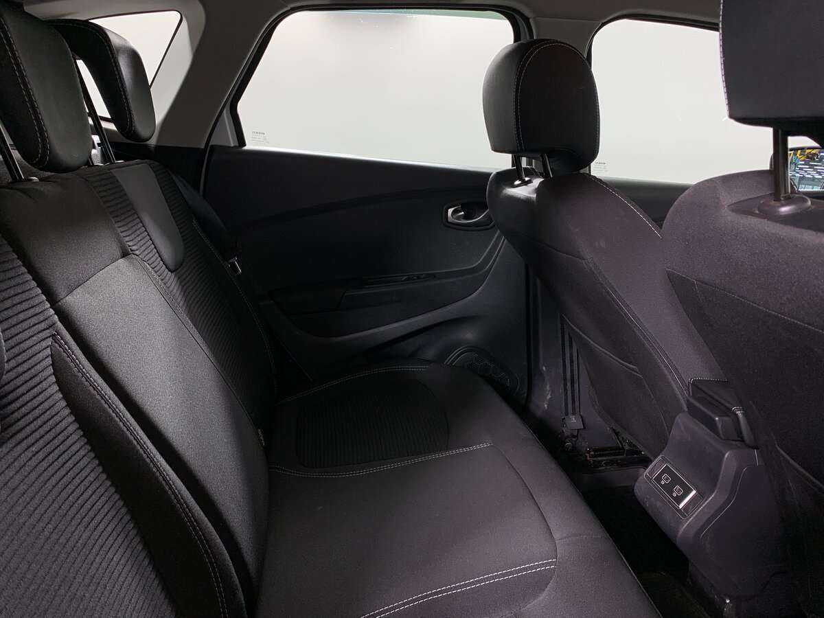 Купить Renault Kaptur с пробегом. Фото: #14