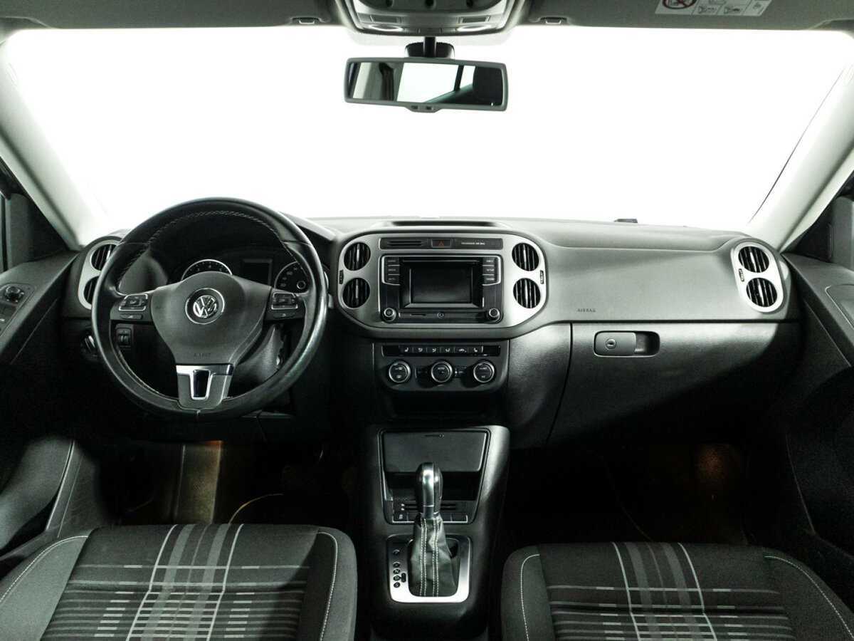 Купить Volkswagen Tiguan с пробегом. Фото: #12