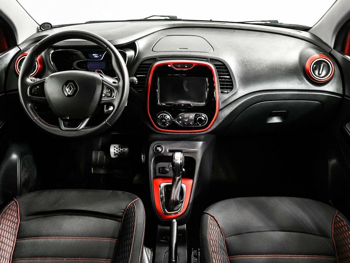 Купить Renault Kaptur с пробегом. Фото: #10