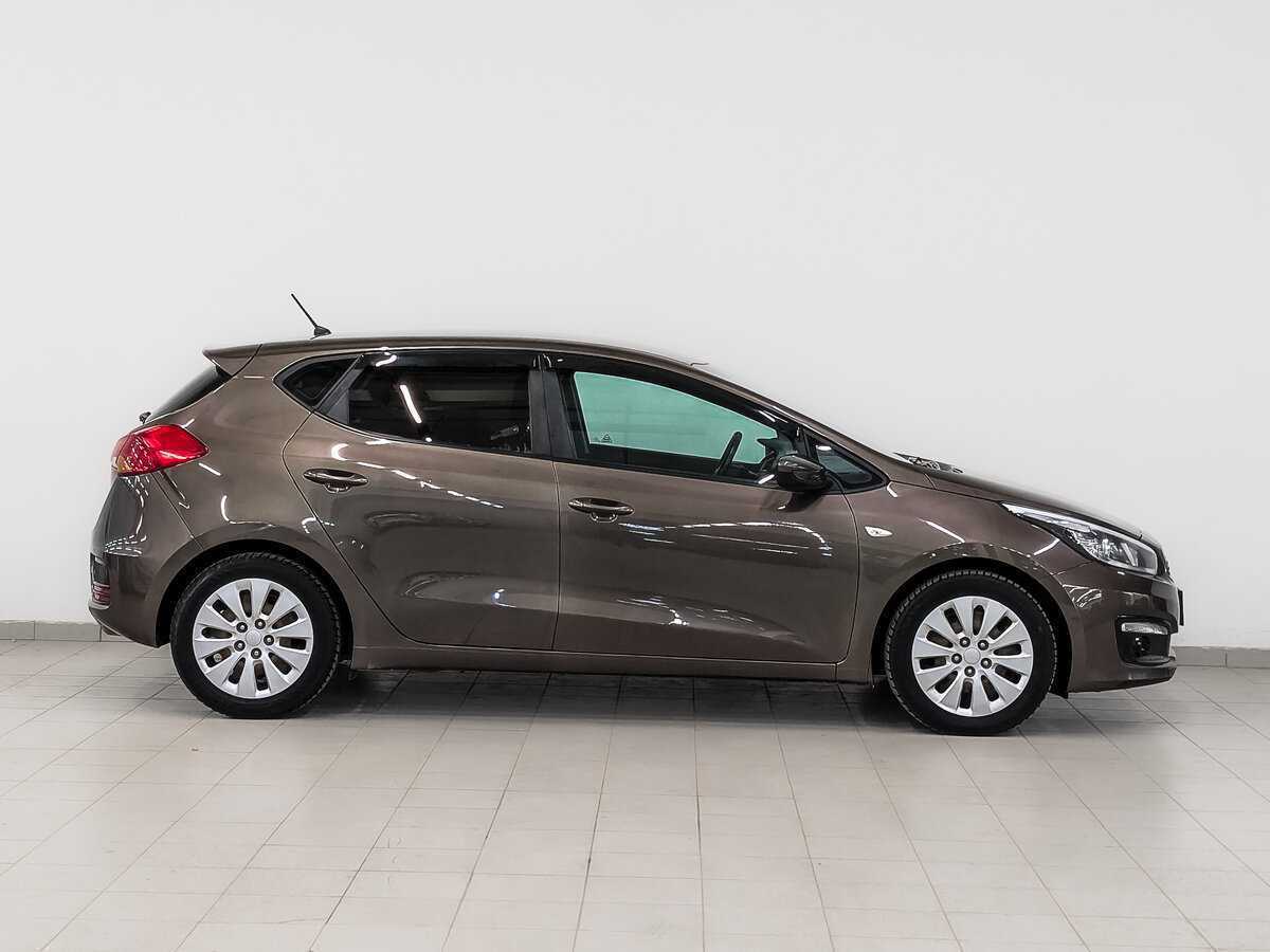 Купить Kia Ceed с пробегом. Фото: #3