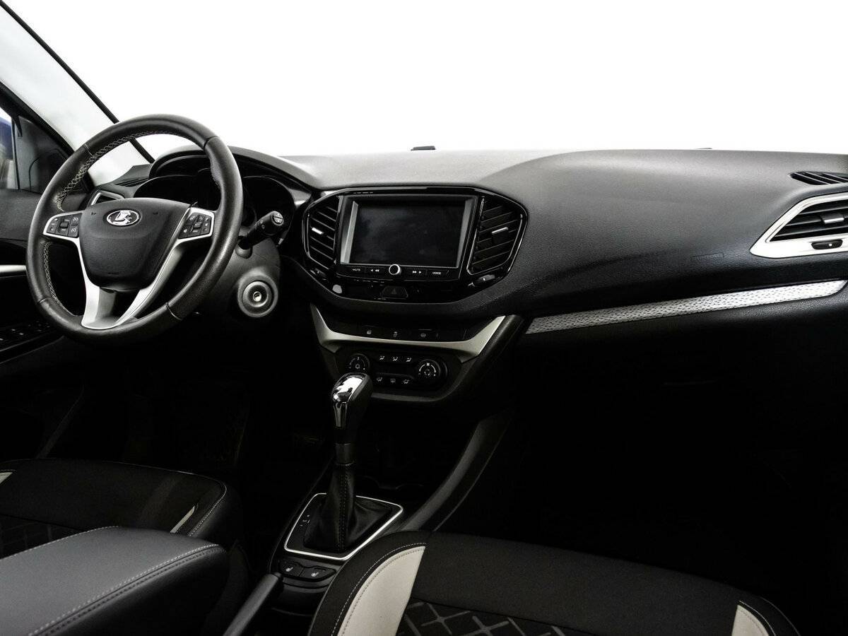 Купить Lada (ВАЗ) Vesta с пробегом. Фото: #8