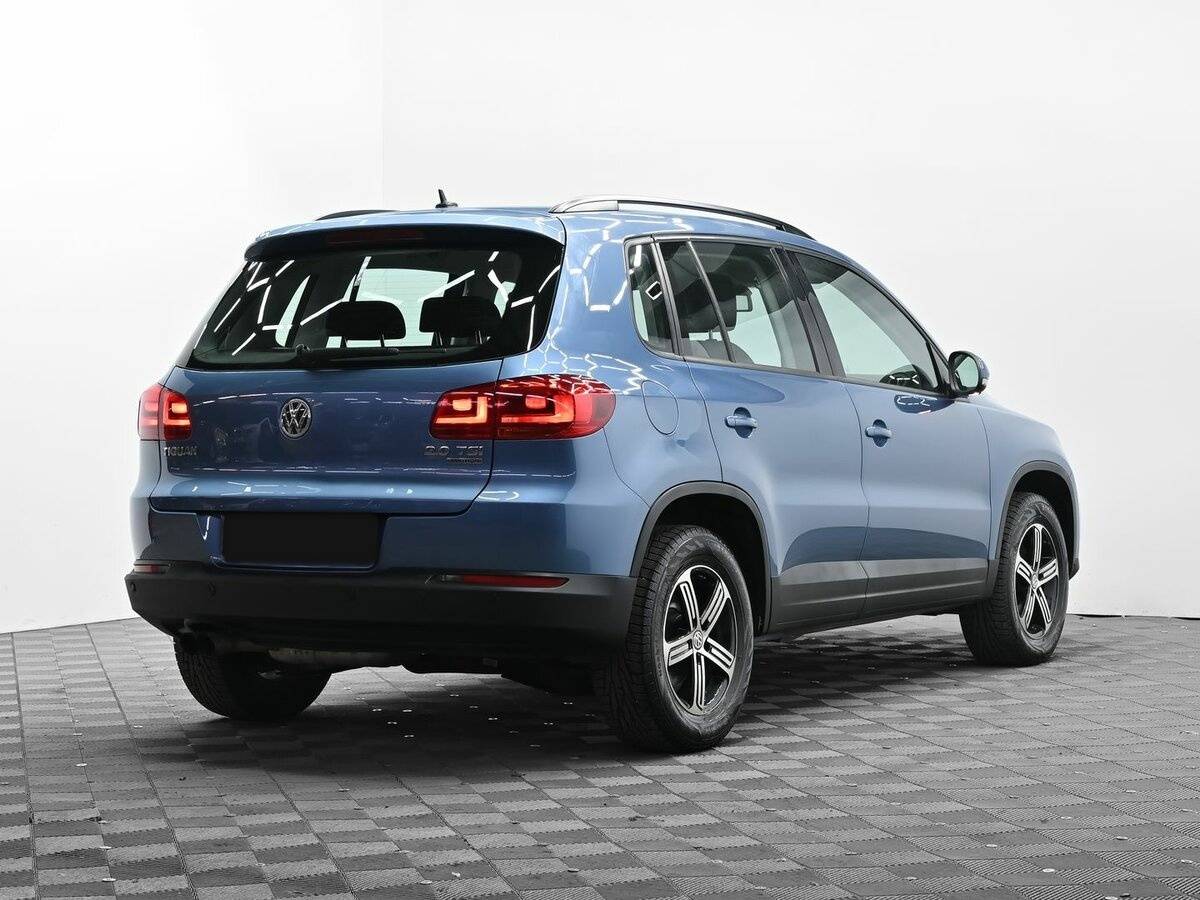 Купить Volkswagen Tiguan с пробегом. Фото: #3