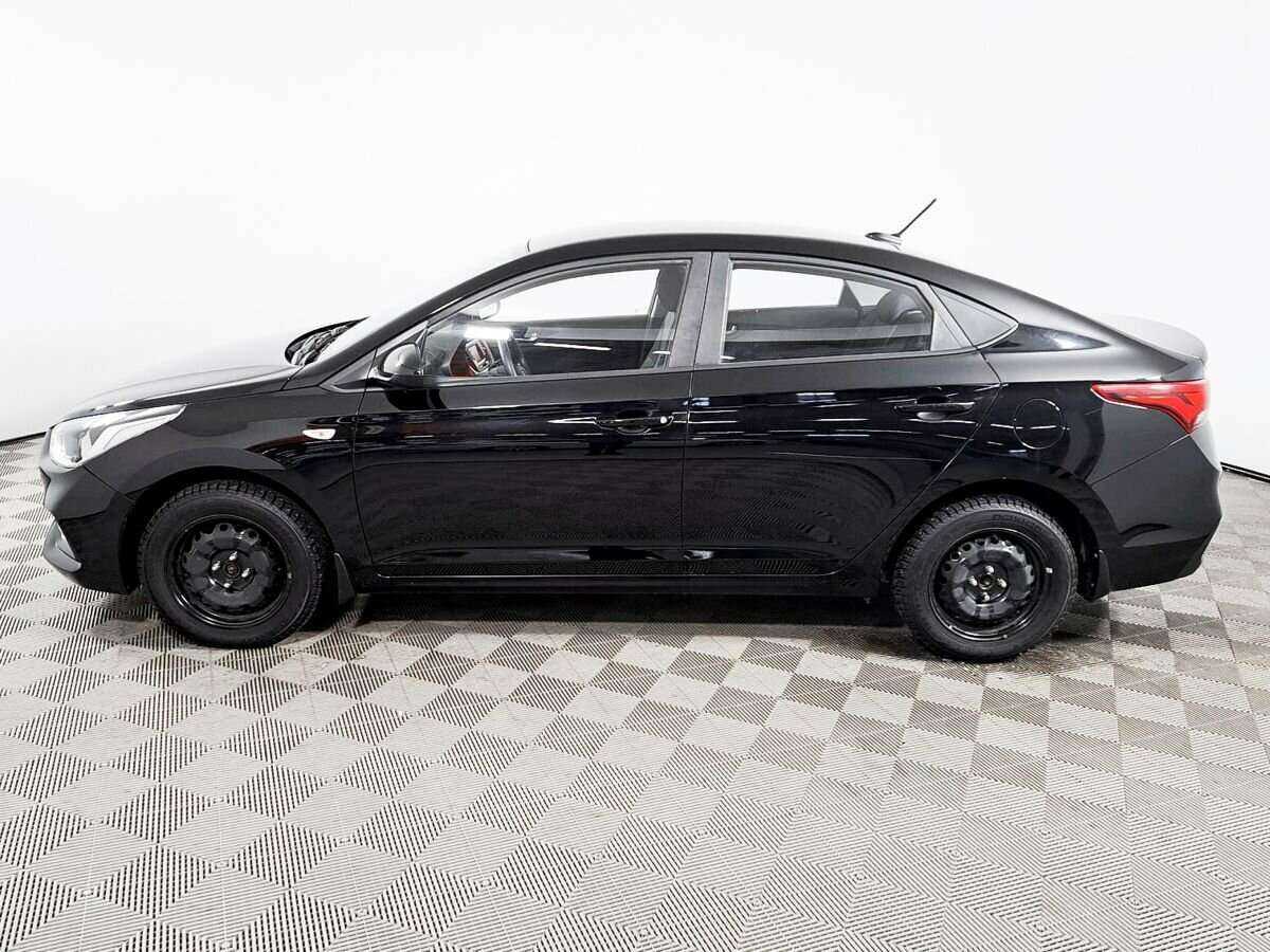 Купить Hyundai Solaris с пробегом. Фото: #7