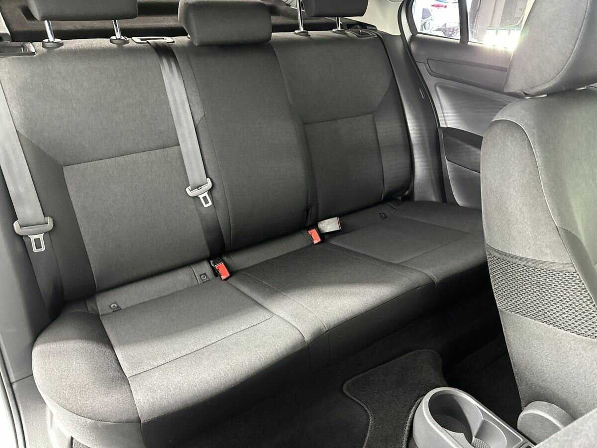 Купить Skoda Rapid с пробегом. Фото: #14