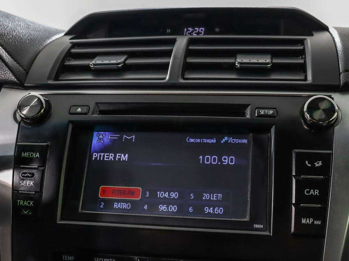 Купить Toyota Camry с пробегом. Фото: #15