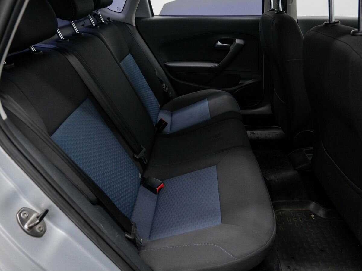 Купить Volkswagen Polo с пробегом. Фото: #7