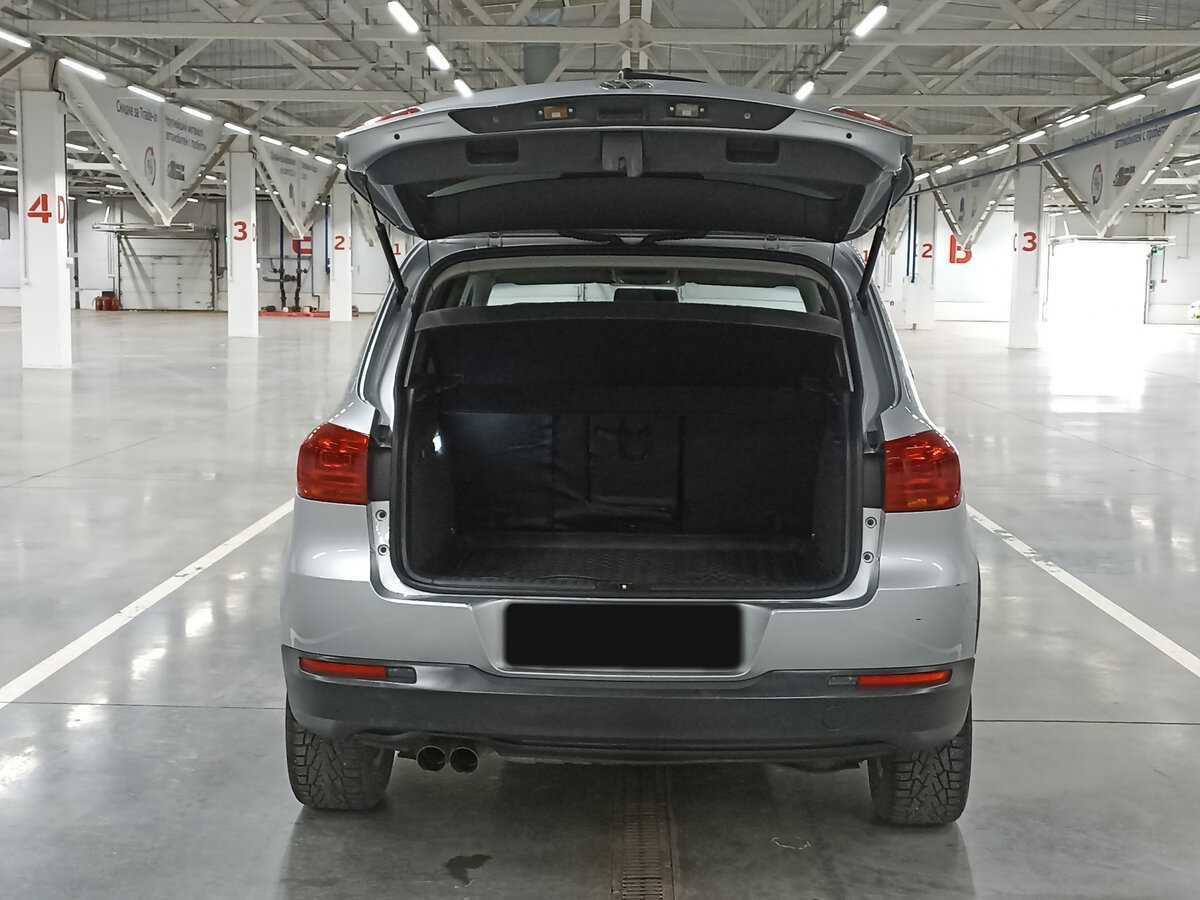 Купить Volkswagen Tiguan с пробегом. Фото: #9