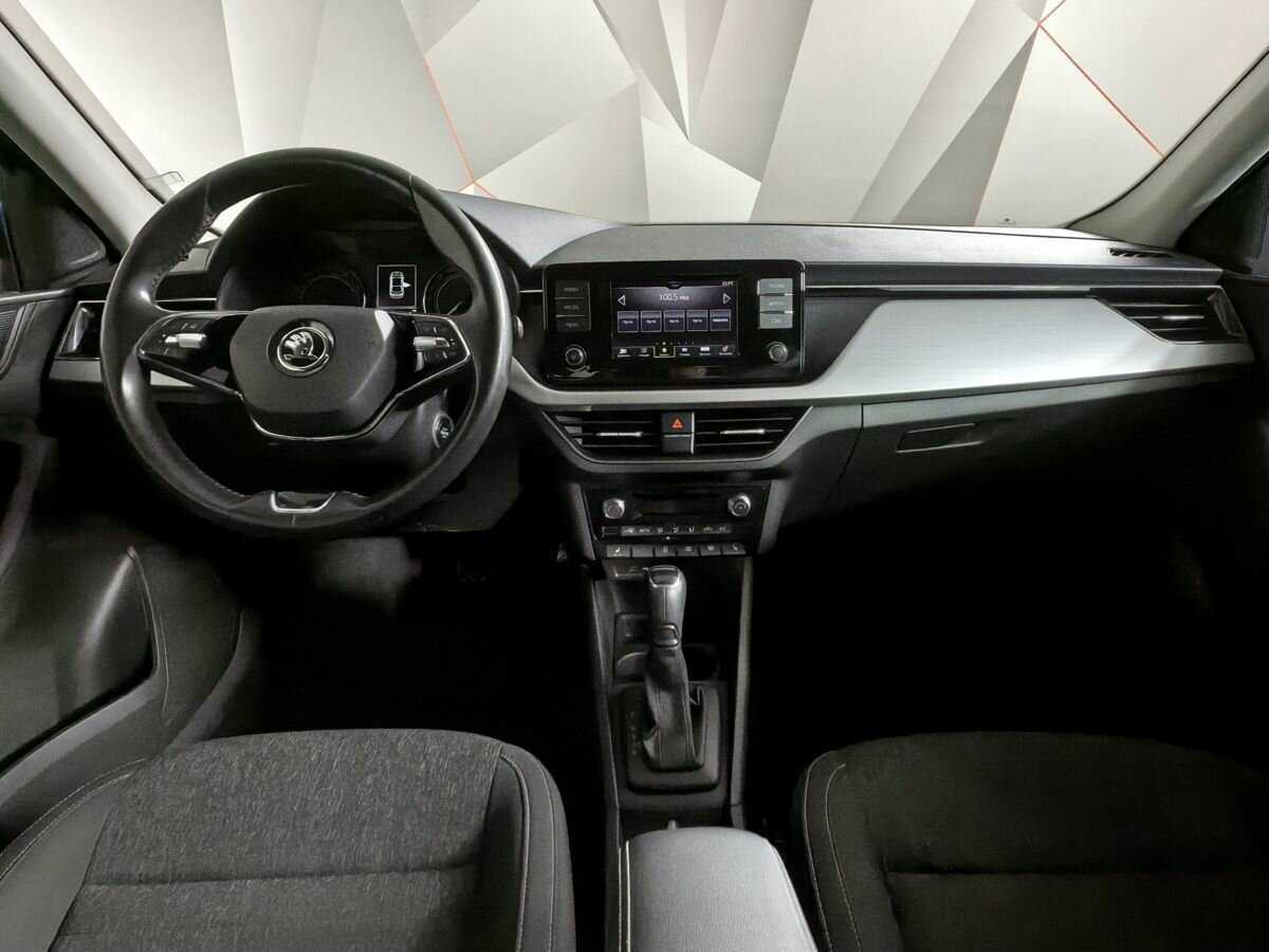 Купить Skoda Rapid с пробегом. Фото: #8