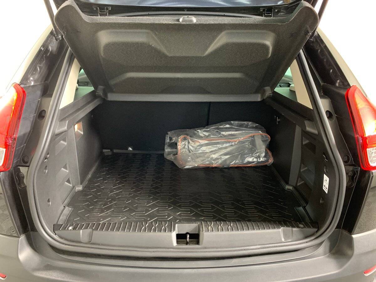 Купить Lada (ВАЗ) XRAY с пробегом. Фото: #18