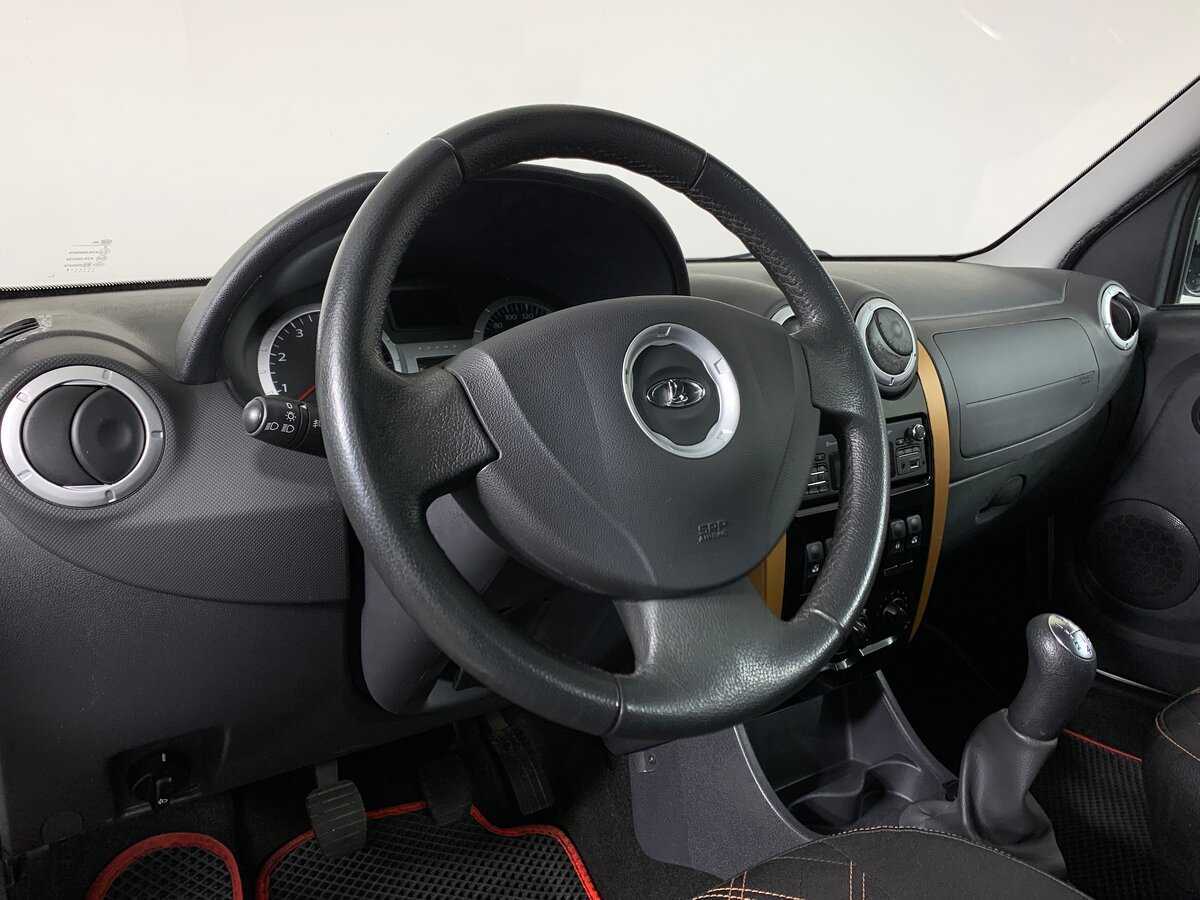 Купить Lada (ВАЗ) Largus с пробегом. Фото: #11