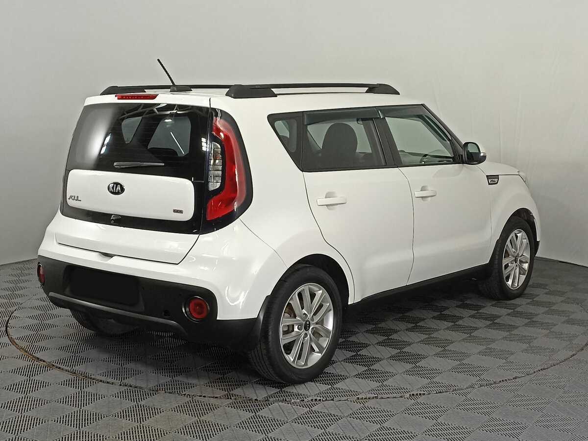 Купить Kia Soul с пробегом. Фото: #4