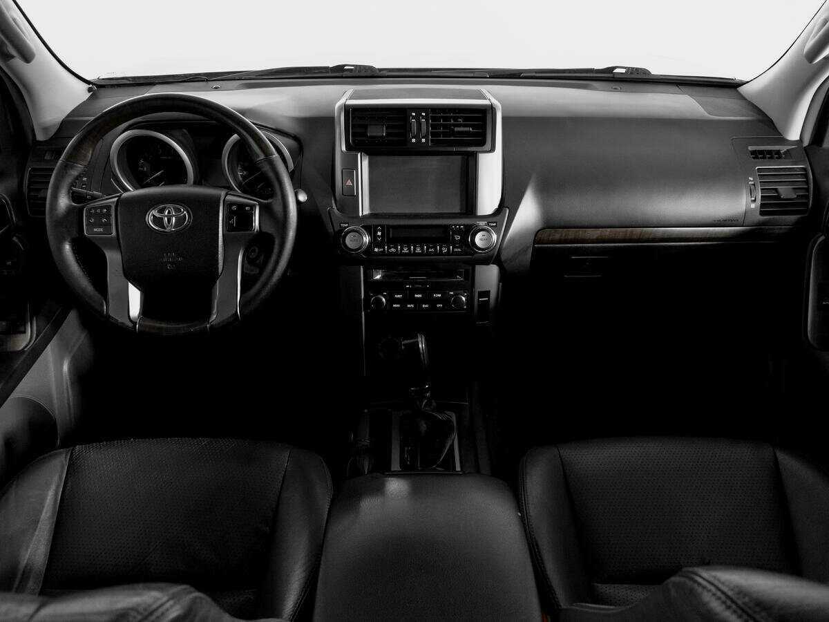 Купить Toyota Land Cruiser Prado с пробегом. Фото: #11