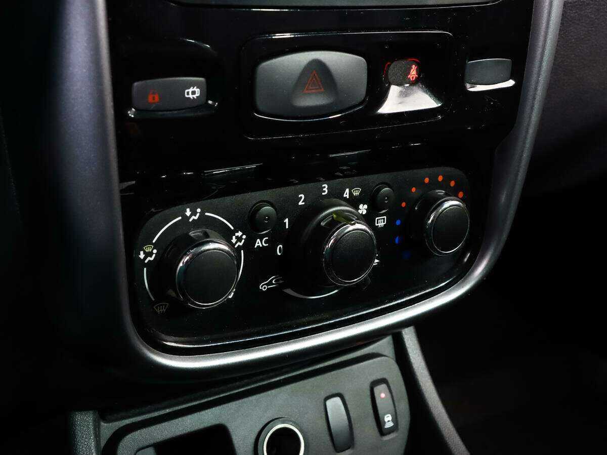 Купить Renault Duster с пробегом. Фото: #13