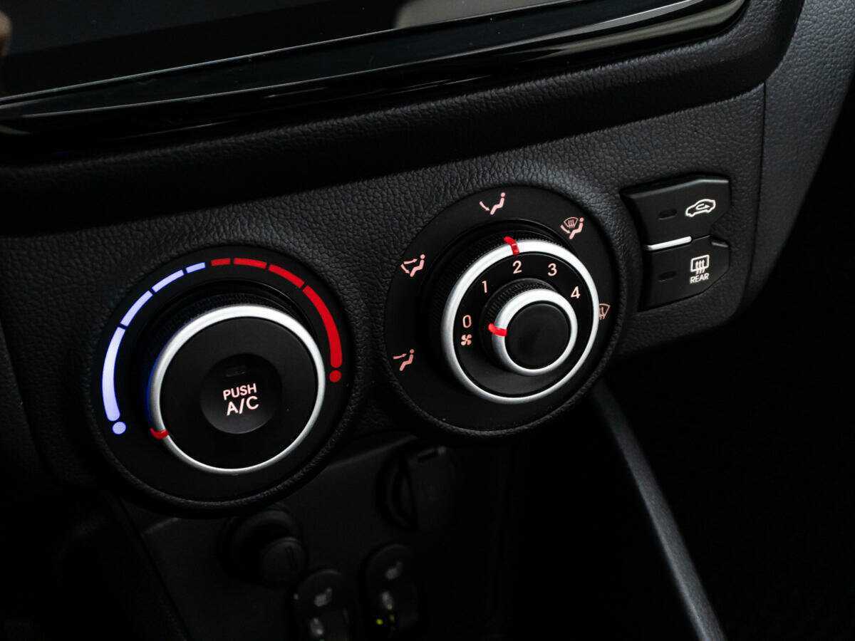 Купить Kia Rio с пробегом. Фото: #14