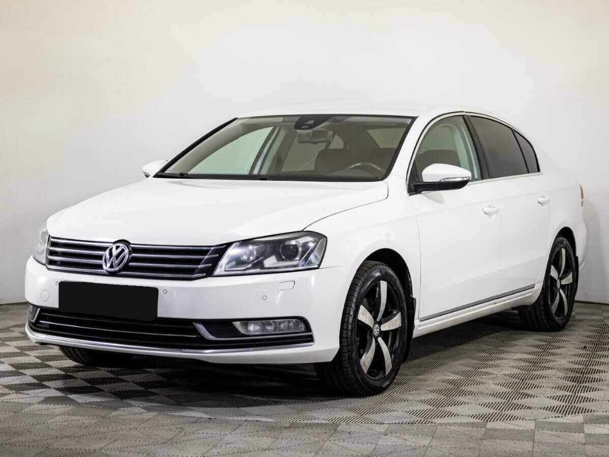 Купить Volkswagen Passat с пробегом. Посмотреть фото