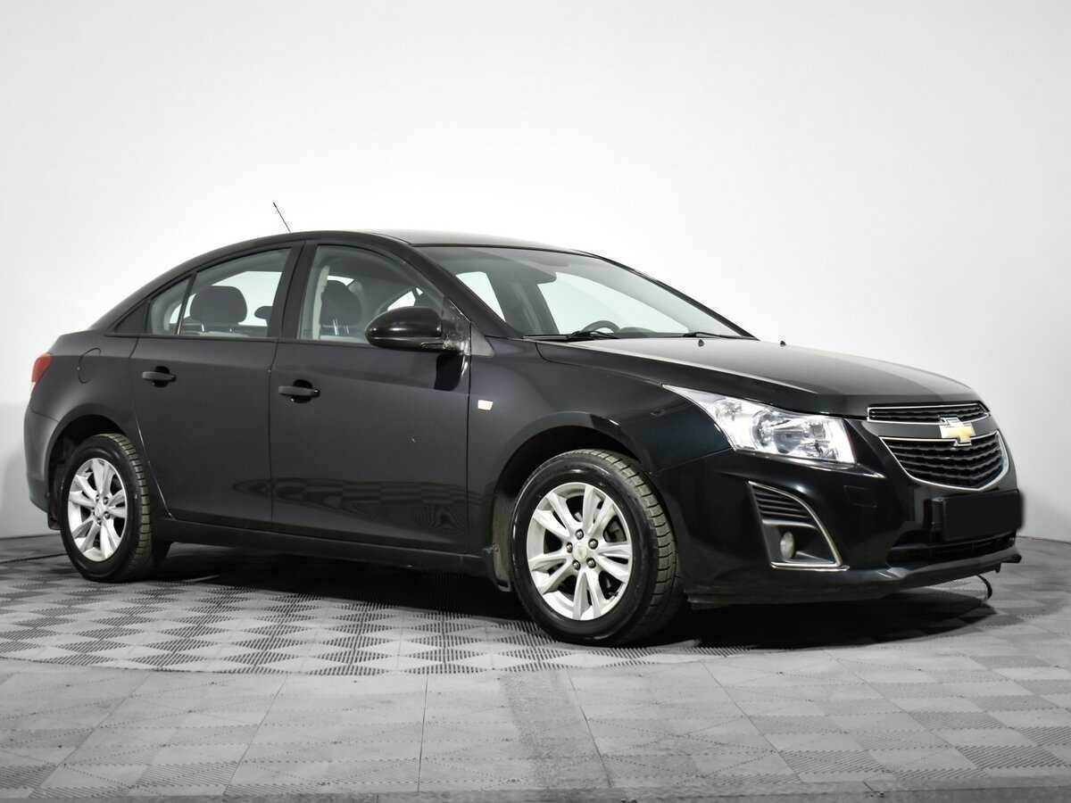 Купить Chevrolet Cruze с пробегом. Фото: #2