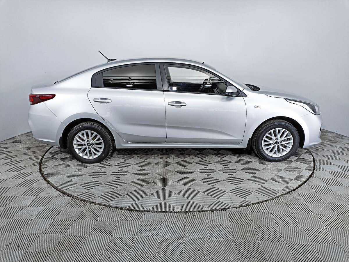Купить Kia Rio с пробегом. Фото: #3
