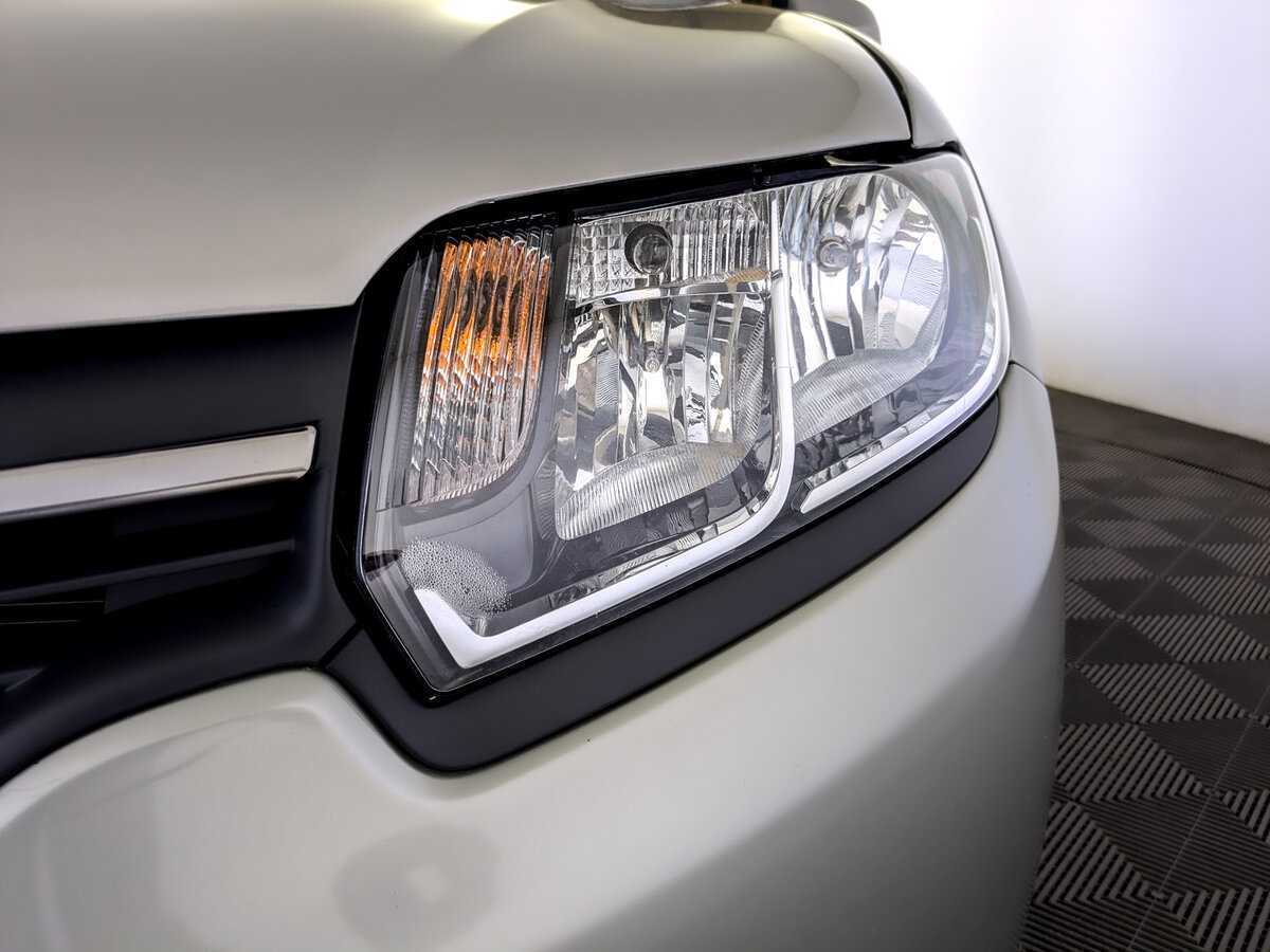 Купить Renault Sandero с пробегом. Фото: #16