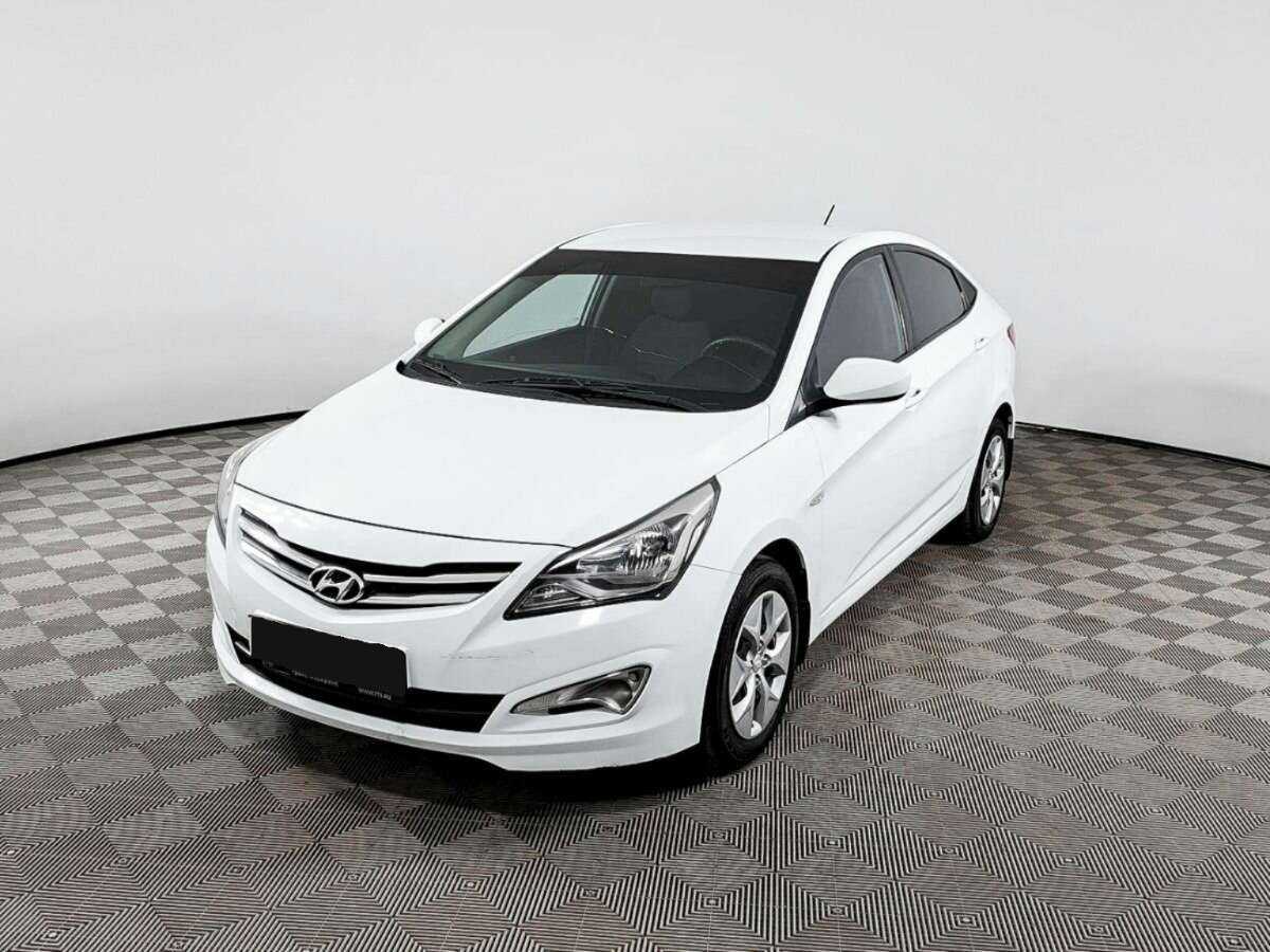 Купить Hyundai Solaris с пробегом. Фото: #0
