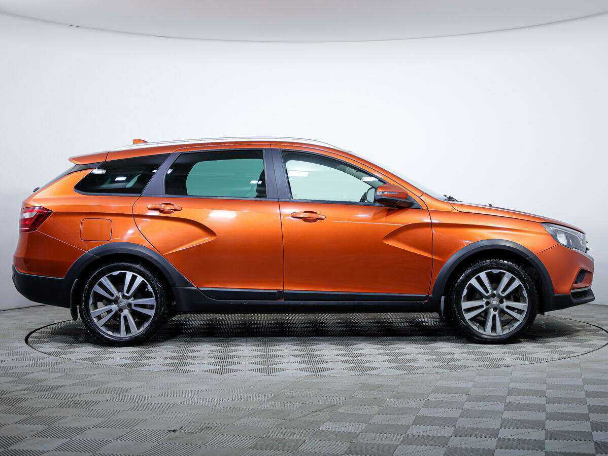 Купить Lada (ВАЗ) Vesta с пробегом. Фото: #2