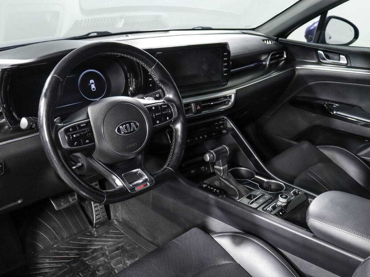 Купить Kia K5 с пробегом. Фото: #7