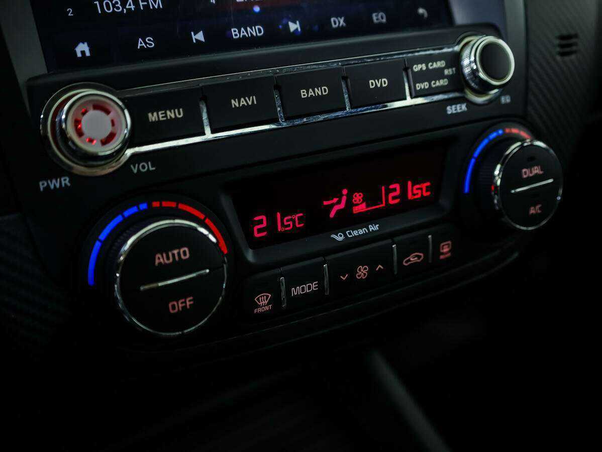 Купить Kia Cerato с пробегом. Фото: #12