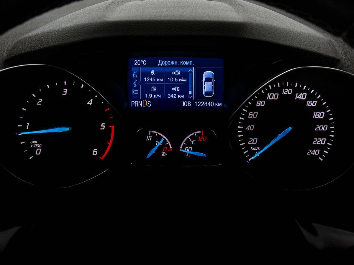 Купить Ford Kuga с пробегом. Фото: #17