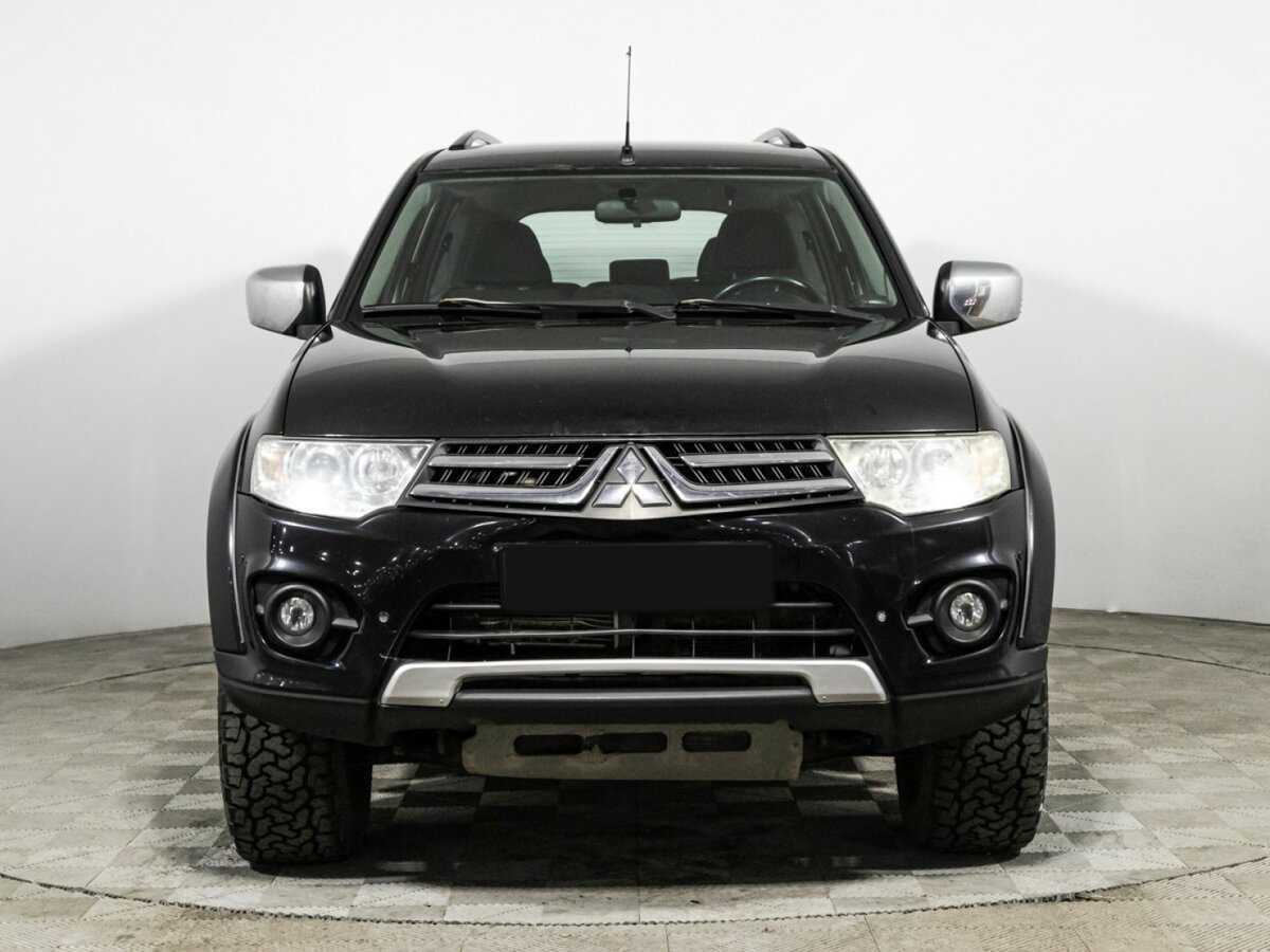 Купить Mitsubishi Pajero Sport с пробегом. Фото: #1