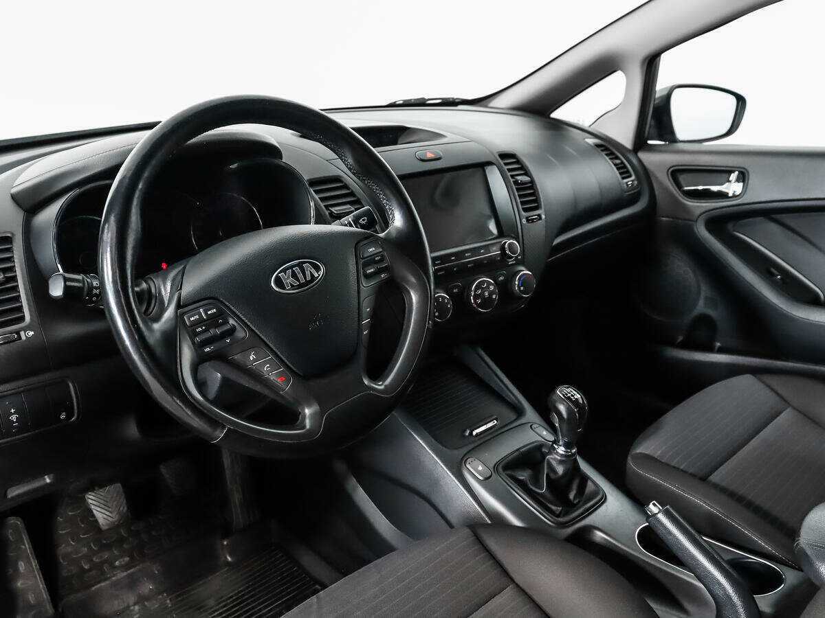 Купить Kia Cerato с пробегом. Фото: #8