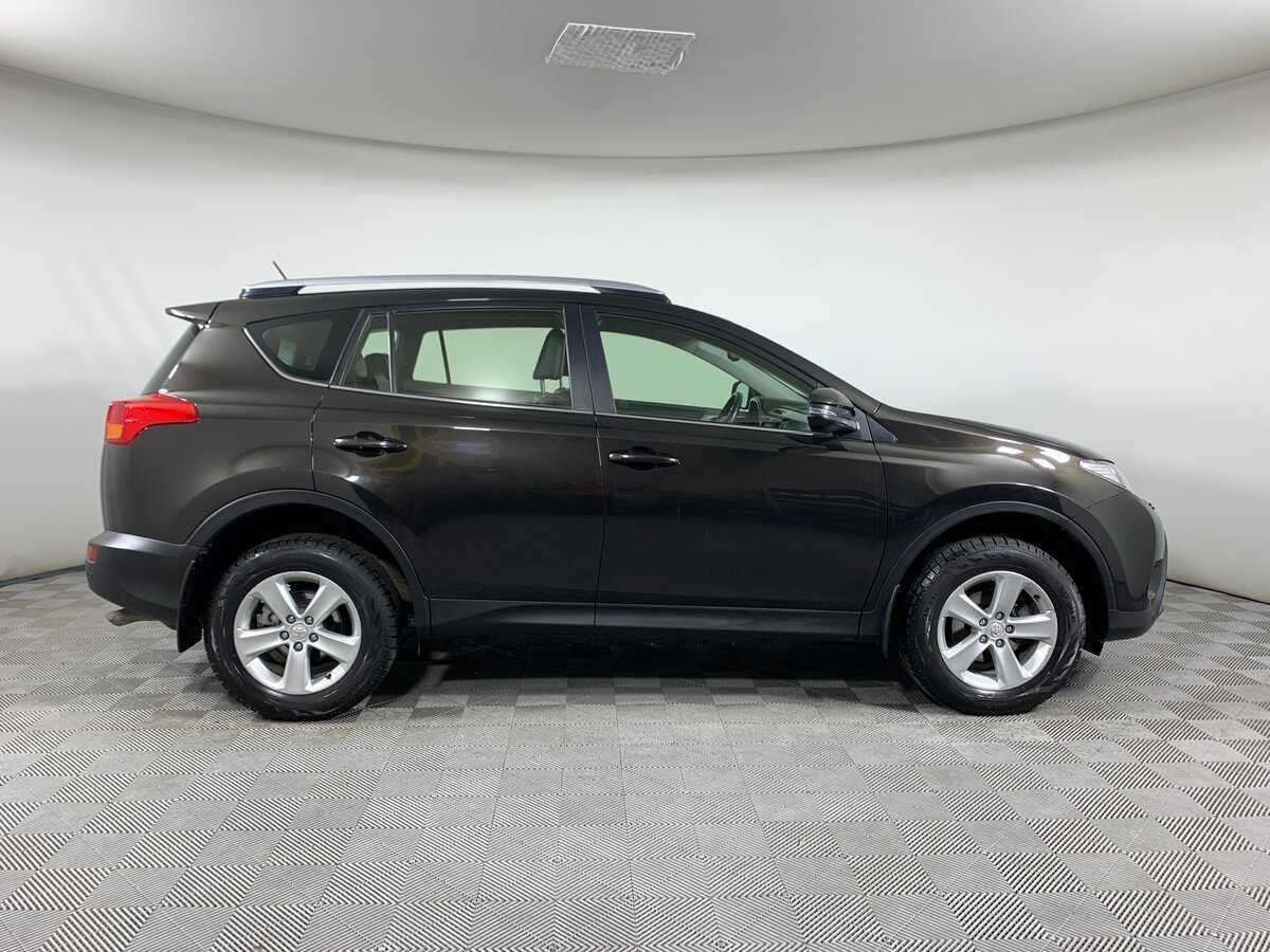 Купить Toyota RAV4 с пробегом. Фото: #3