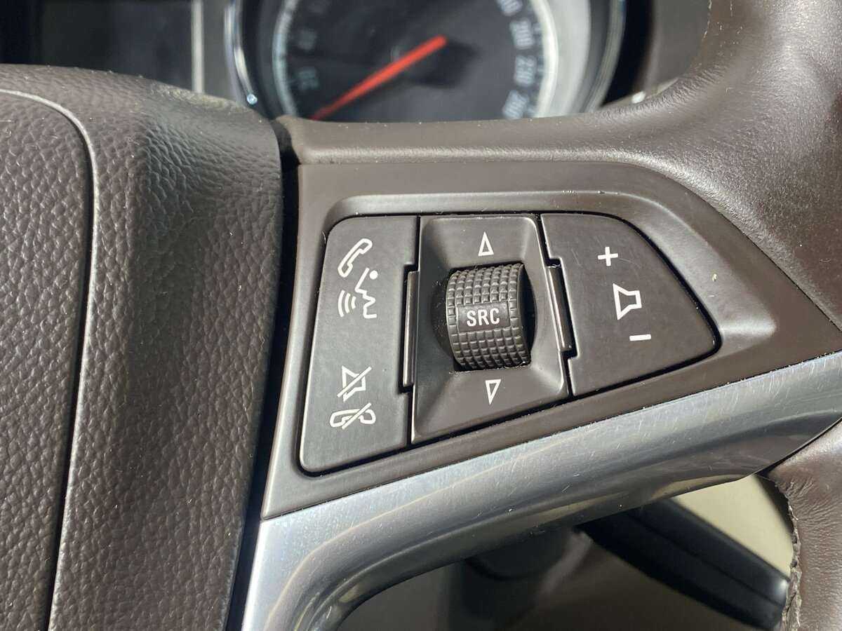 Купить Opel Insignia с пробегом. Фото: #12