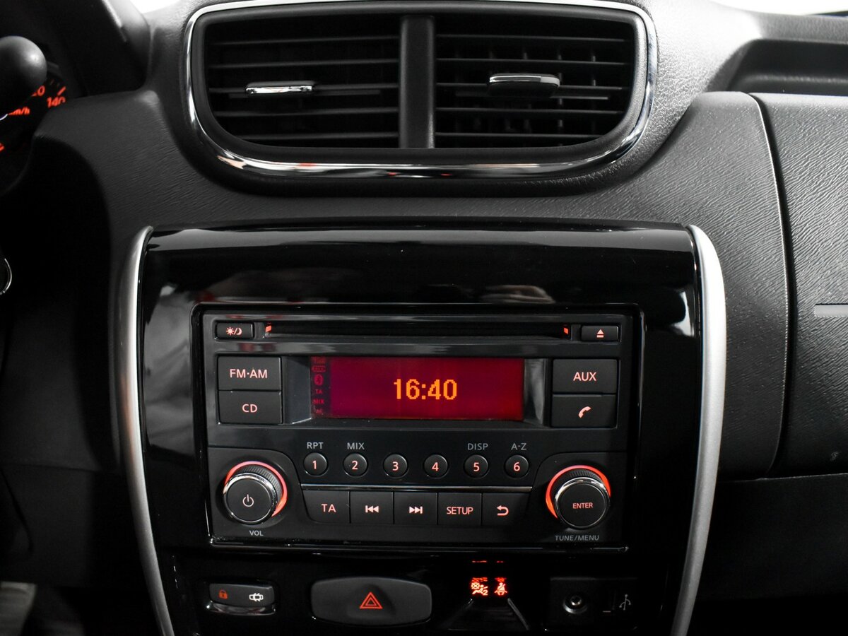 Купить Nissan Terrano с пробегом. Фото: #14