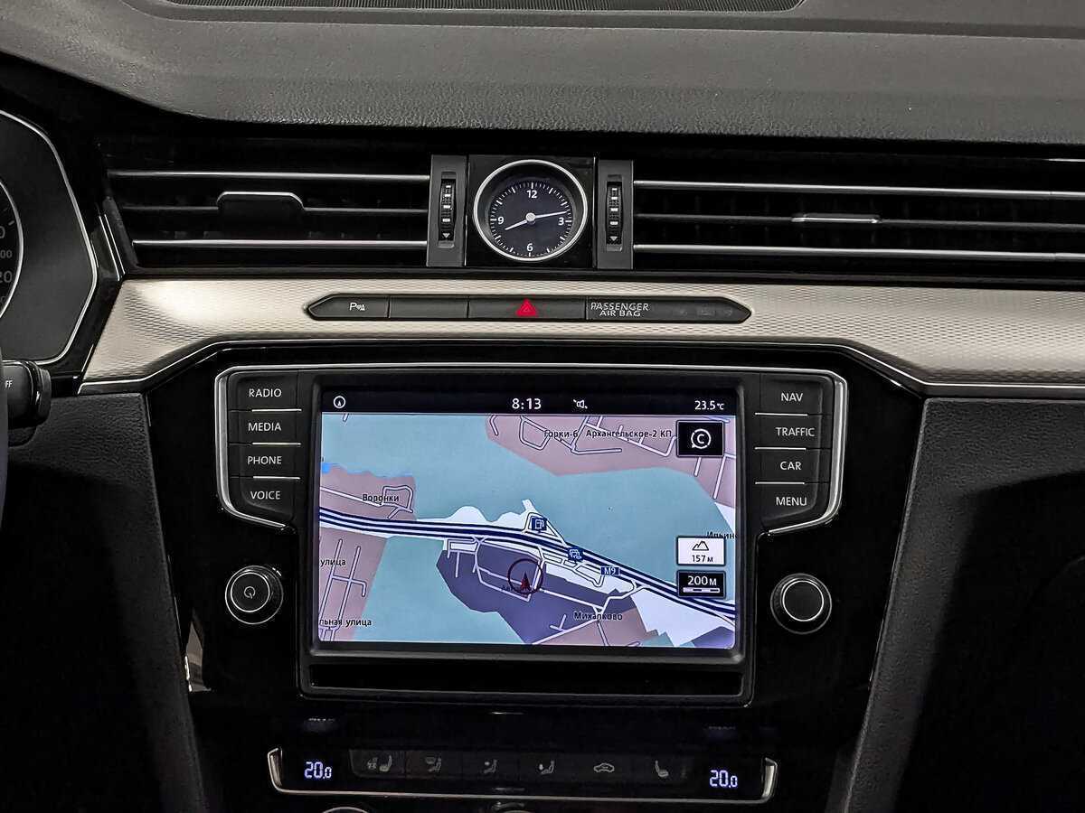 Купить Volkswagen Passat с пробегом. Фото: #16