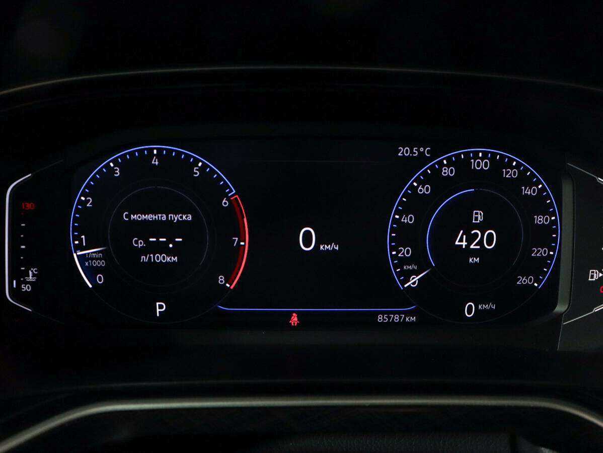 Купить Volkswagen Polo с пробегом. Фото: #8