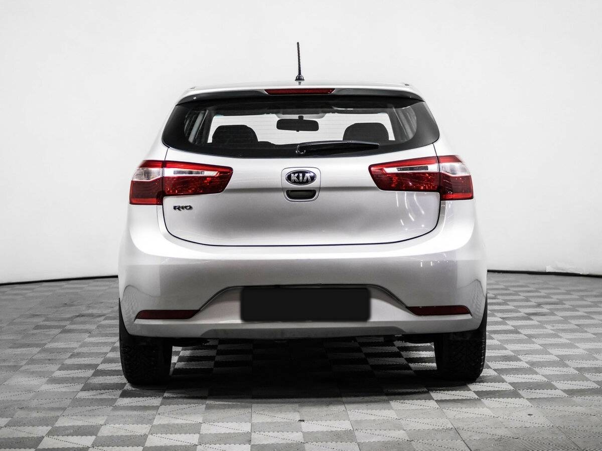 Купить Kia Rio с пробегом. Фото: #4