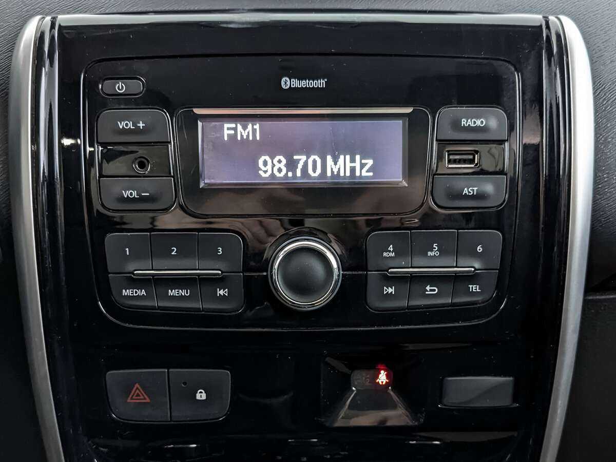 Купить Nissan Terrano с пробегом. Фото: #12