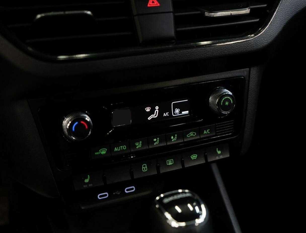 Купить Skoda Rapid с пробегом. Фото: #12