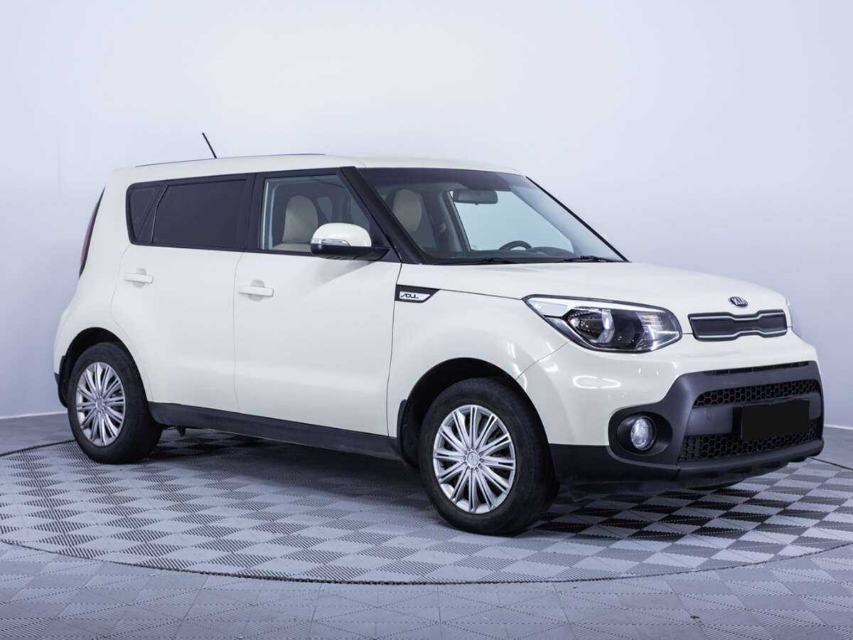 Купить Kia Soul с пробегом. Фото: #2