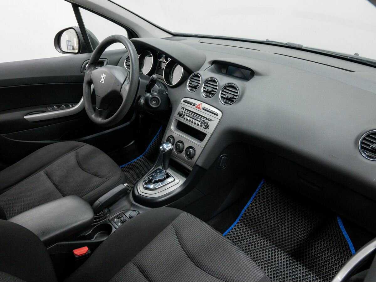 Купить Peugeot 408 с пробегом. Фото: #6