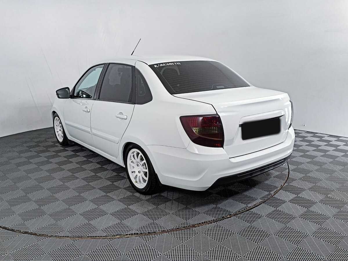 Купить Lada (ВАЗ) Granta с пробегом. Фото: #6