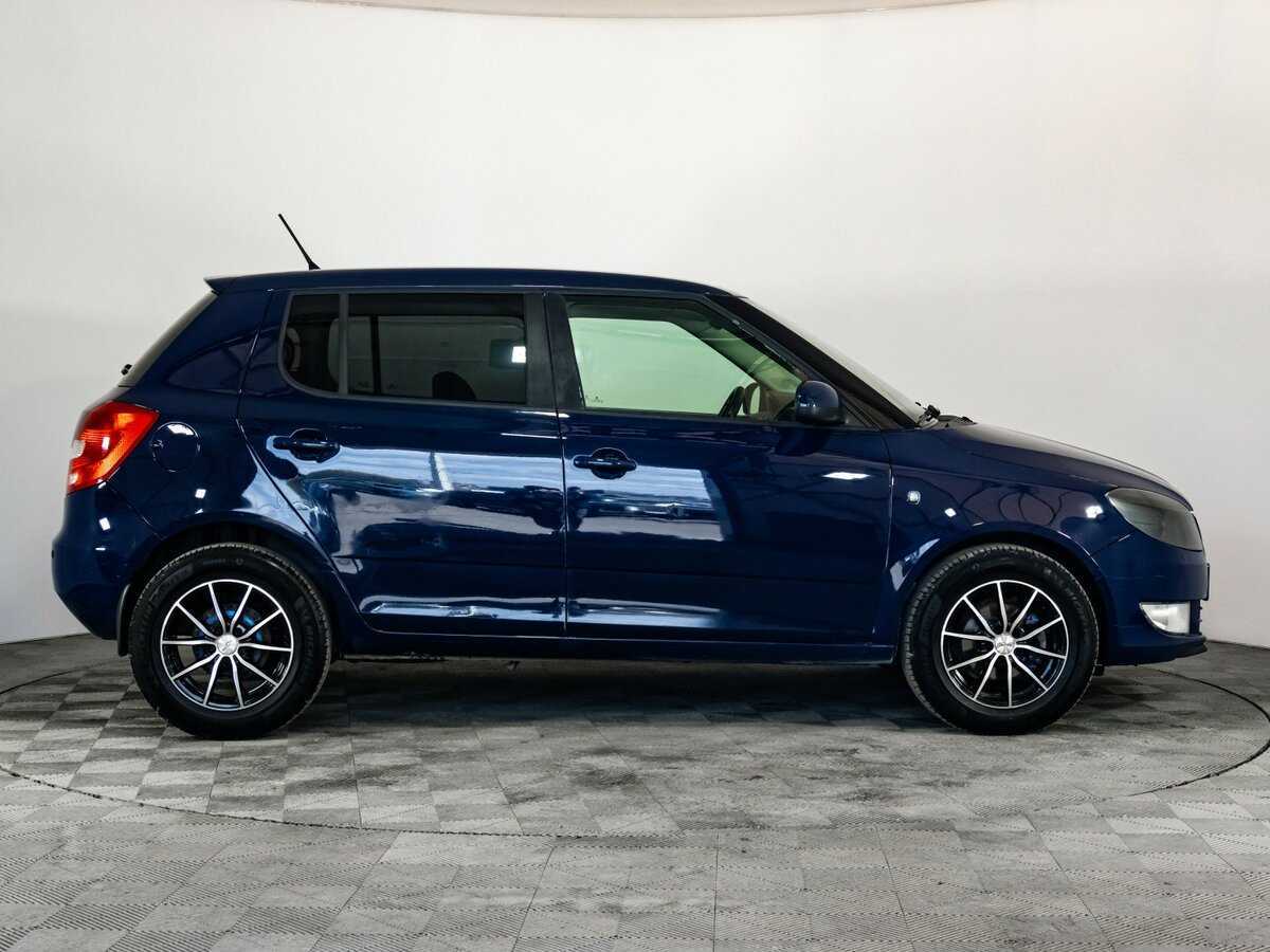 Купить Skoda Fabia с пробегом. Фото: #3