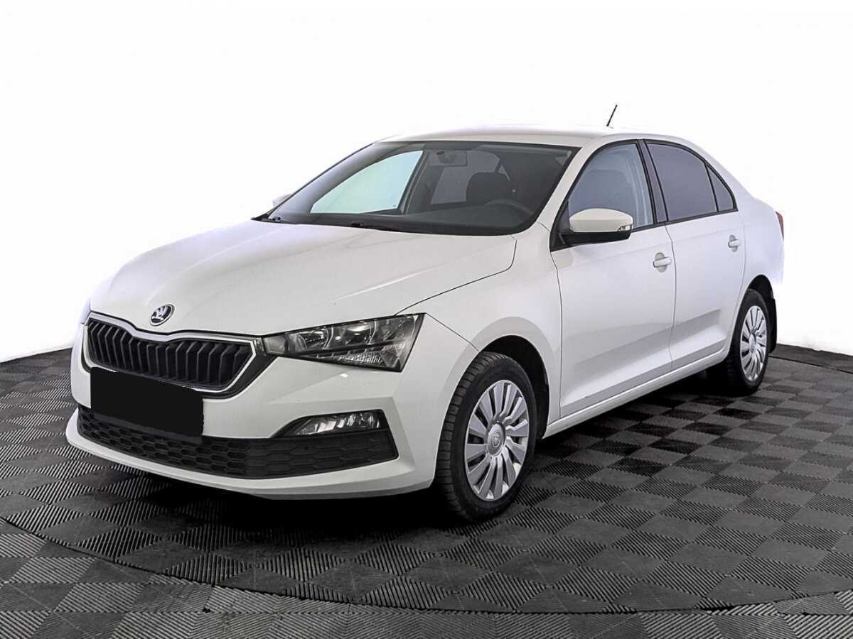 Купить Skoda Rapid с пробегом. Посмотреть фото