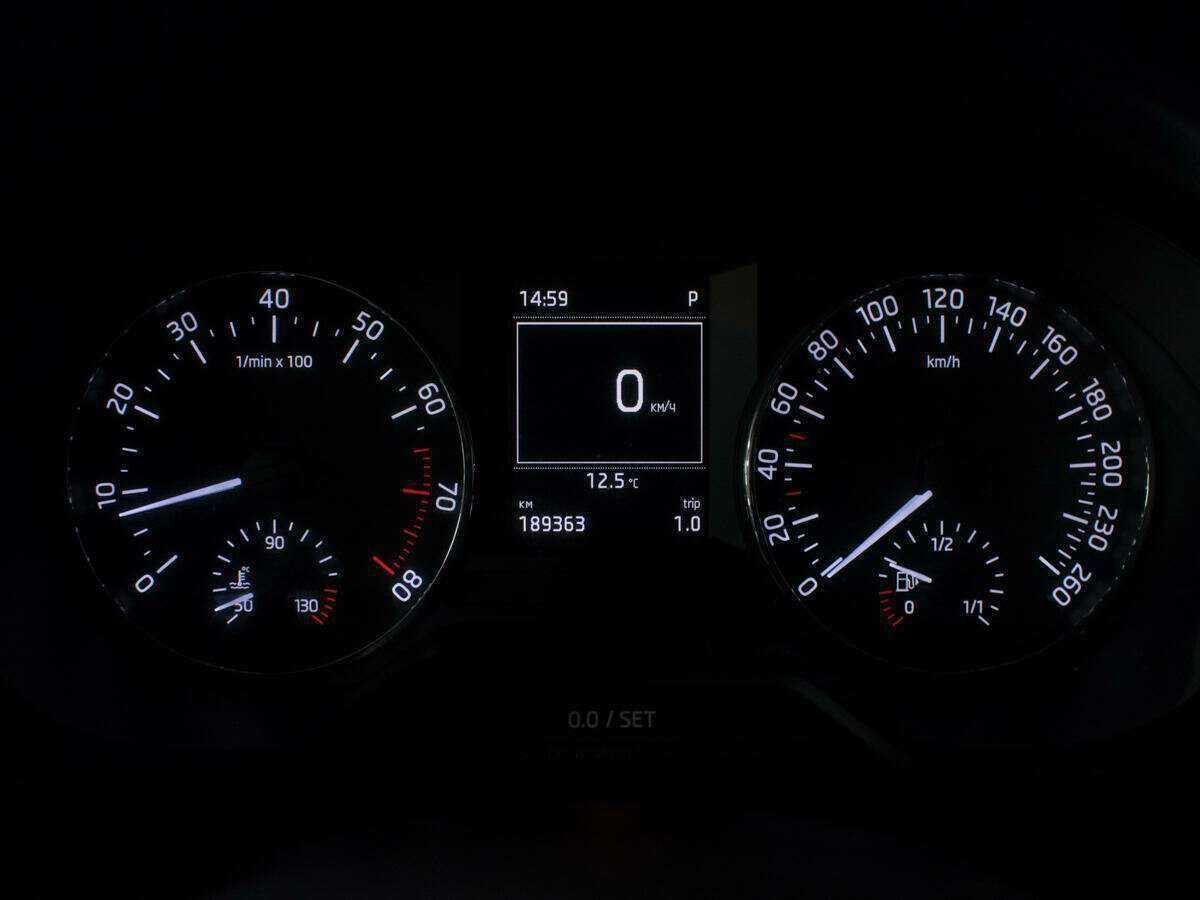 Купить Skoda Octavia с пробегом. Фото: #10