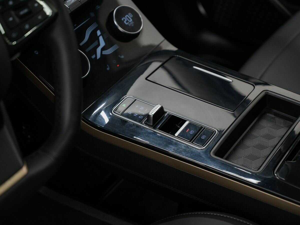 Купить EXEED LX с пробегом. Фото: #18