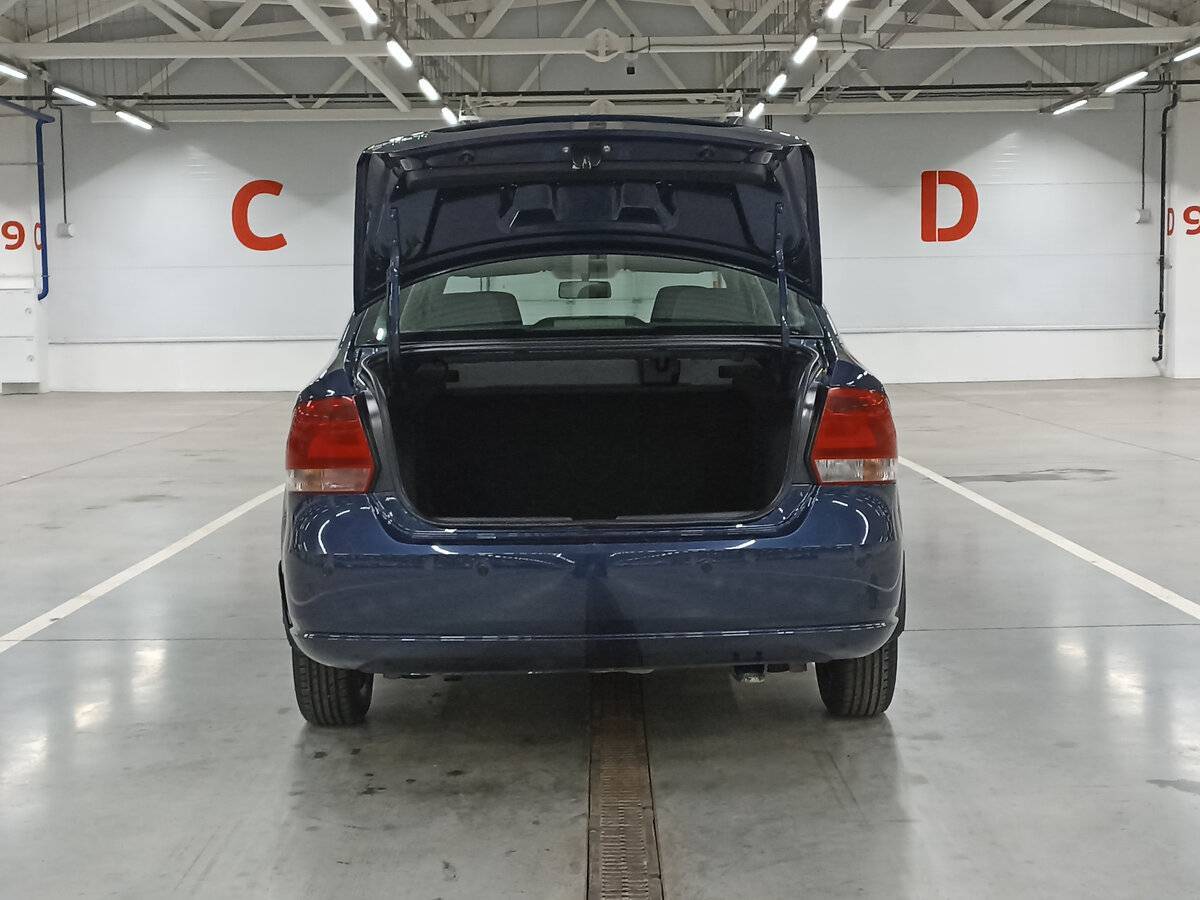 Купить Volkswagen Polo с пробегом. Фото: #9